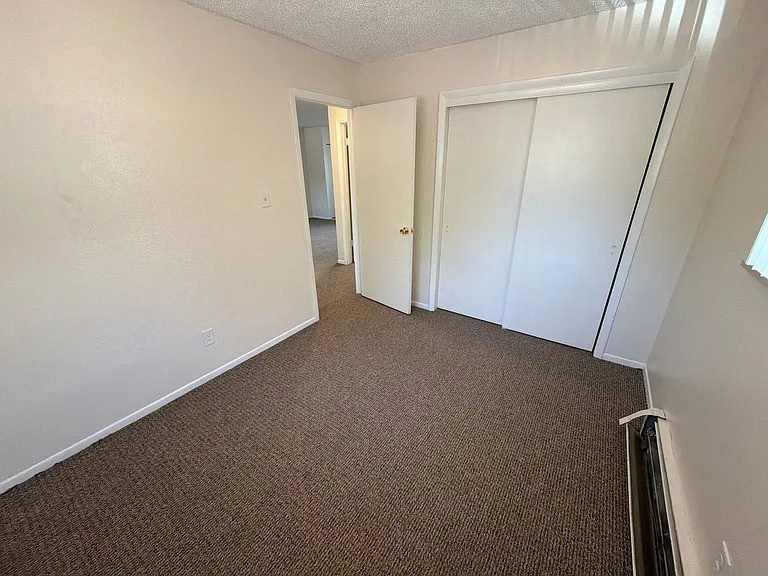 1447 Nokomis Dr #3 — Photo 12
