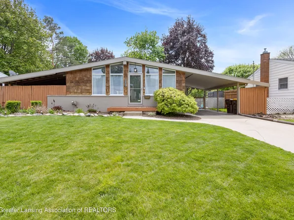 2412 Ridgeline Dr, Lansing, MI 48912