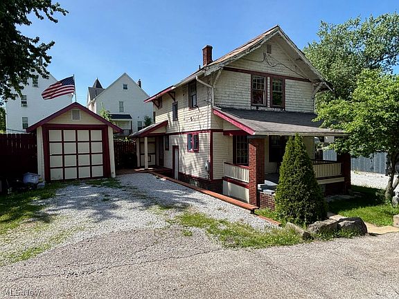 2nd image of 14 Stewart Way
