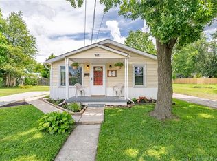 515 Adkins Ct, Sellersburg, IN 47172