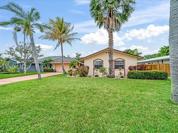 356 Dorset Dr, Cocoa Beach, FL 32931