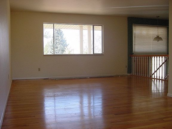 Large and Bright Living Room With Mountain Peak Views