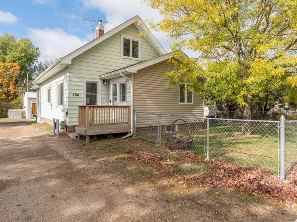 106 4th St SW, Montgomery, MN 56069