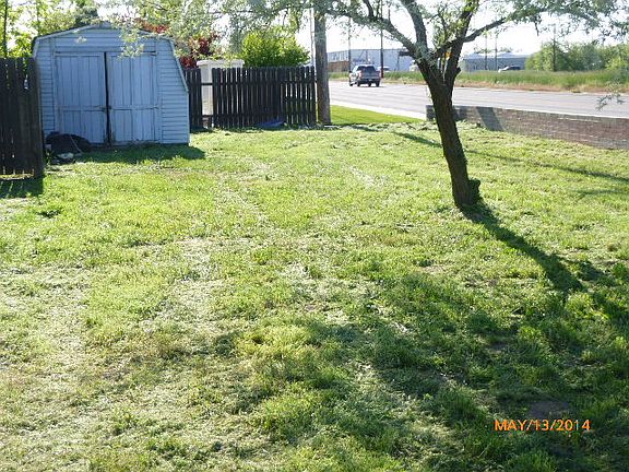 5th image of 19 S Franklin Park Dr