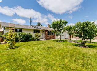 1738 N Park Ave, Eugene, OR