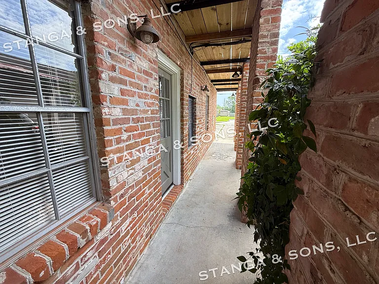 Front door view 2