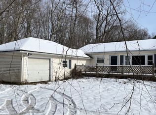 10116 State Route 700, Garrettsville, OH 44231