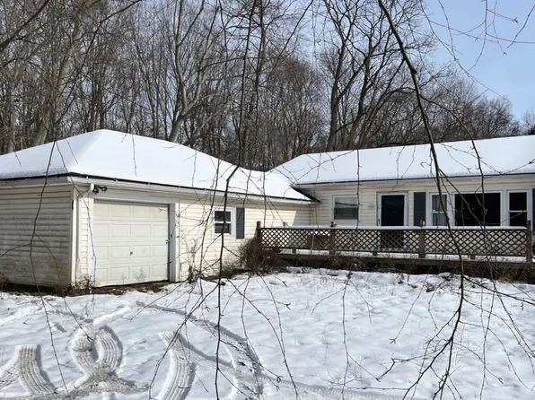 10116 State Route 700, Garrettsville, OH 44231