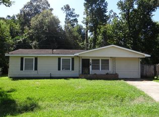 4410 Swift Dr, Beaumont, TX 77703