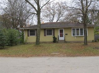 35 8th St N, Central City, IA 52214