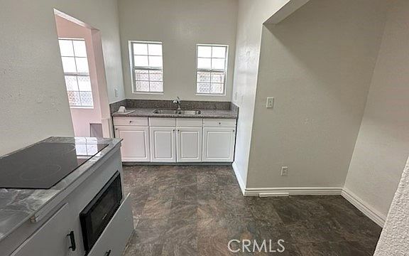 2nd image of 1470 Henderson Ave APT B