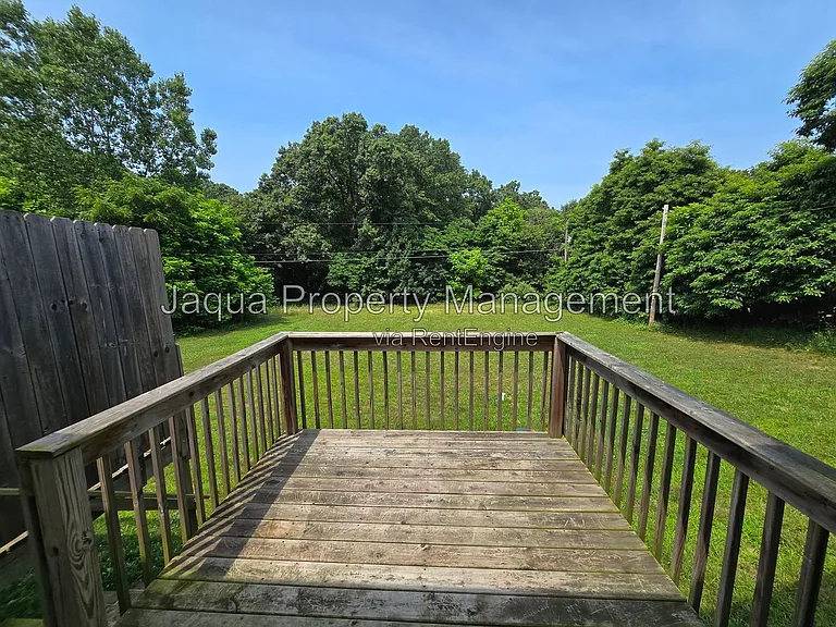 10578 Stadium Dr — Photo 18