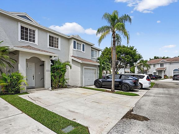 2nd image of 4761 SW 14th Place #4761
