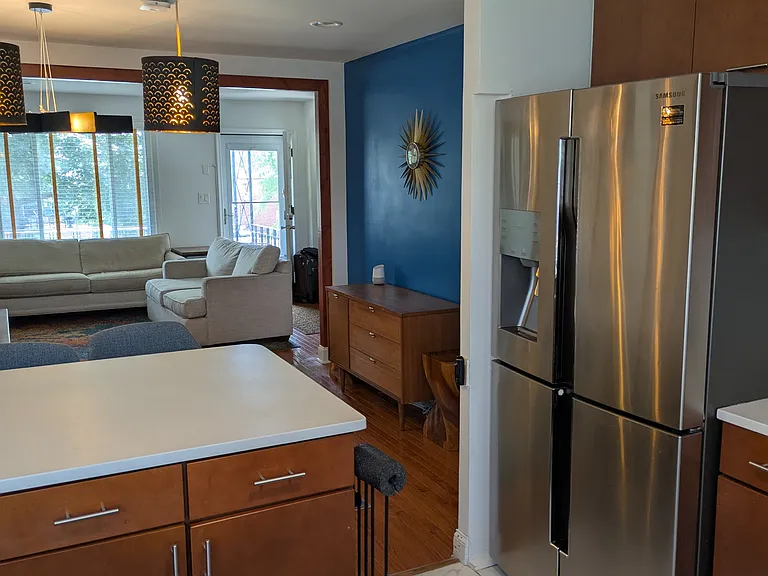806 Hamilton St NE — Photo 22