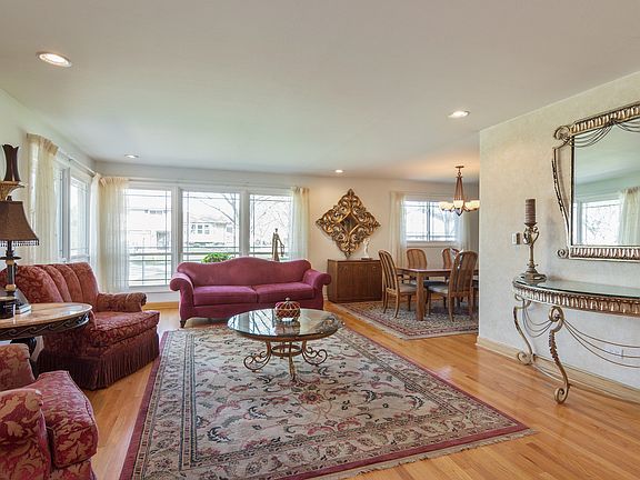 3rd image of 1404 E Ironwood Dr