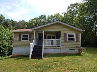 7504 Everson Rd, Summerfield, NC 27358