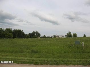 23-12 Broadview Dr, Lanark, IL 61046