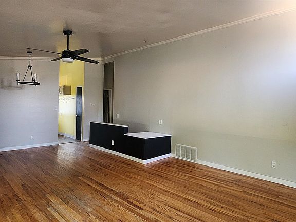 5th image of 6907 N Stevens St