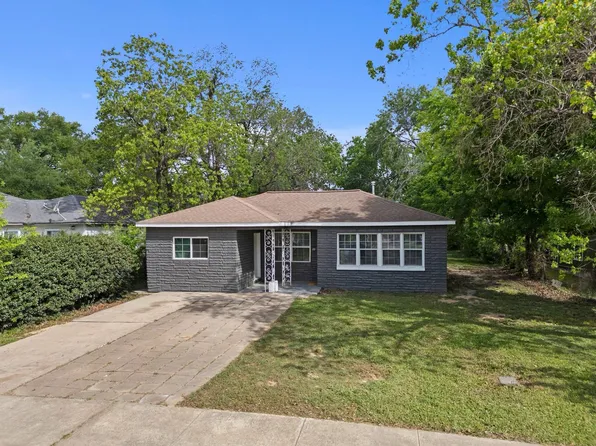 1614 Palmwood Dr, Pasadena, TX 77502