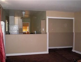 3rd image of 6037 Newlin Ave