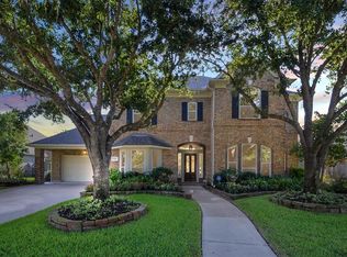 11810 Oakshield Ln, Cypress, TX 77433