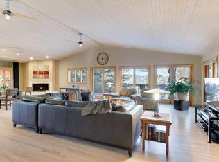9700 Yukon Ct, Bloomington, MN 55438