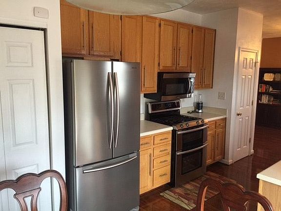 2nd image of 127 Dana Dr
