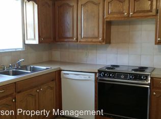 1112 Riviera St, Jefferson City, MO 65101