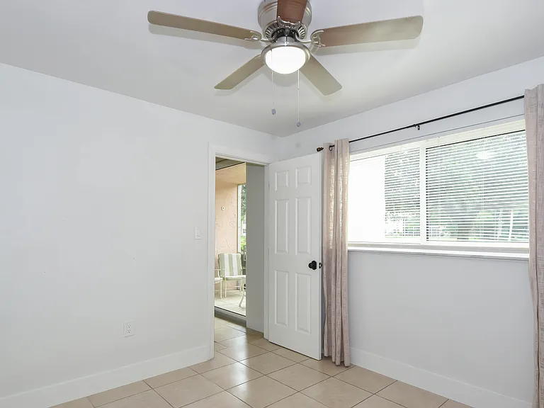200 Turtle Lake Ct #108 — Photo 8