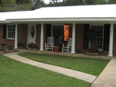 211 Hickory Ln, Prattville, AL, 36066