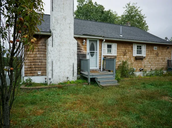 56 Royal Coachman Way, Shapleigh, ME 04076