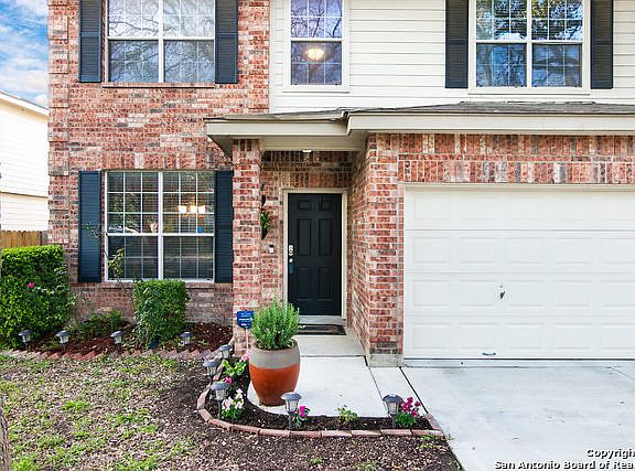 2nd image of 17050 Ashbury Ldg