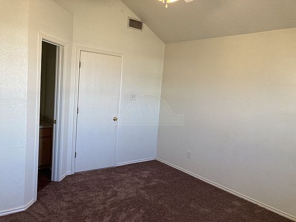 5th image of 4107 Gus Dr APT D