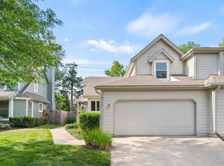 9114 W 119th Ter, Overland Park, KS 66213