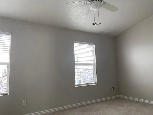 354 E Braidhill Dr — Photo 15