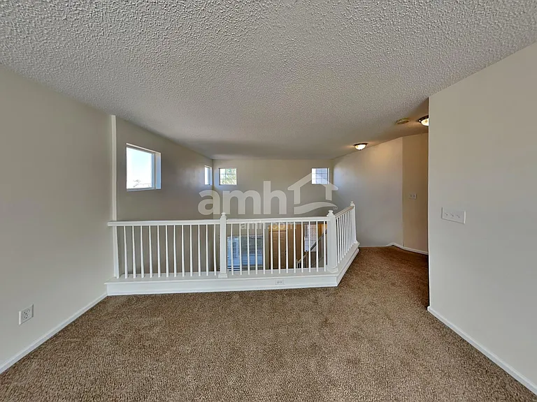 2435 S Gibraltar Way — Photo 20