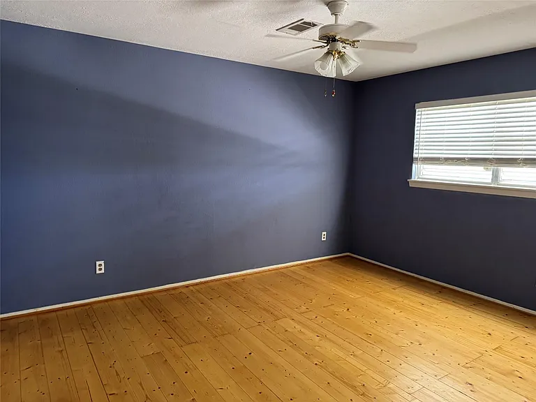 638A Warsaw St — Photo 18