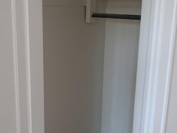 5th image of 5037 W Montrose Ave #2