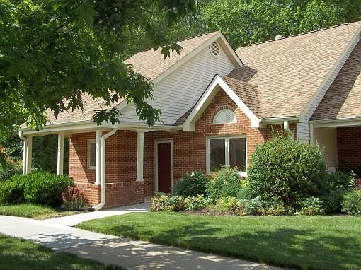 2nd image of 3124 Lake Village Dr