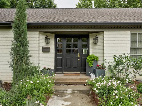 1118 Glenwood Ave, Nichols Hills, OK 73116