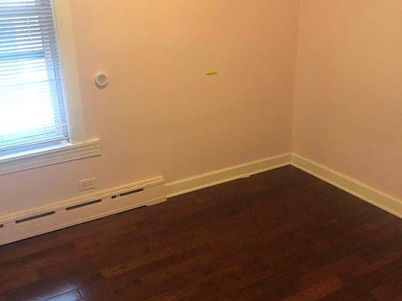 5th image of 3630 S Damen Ave