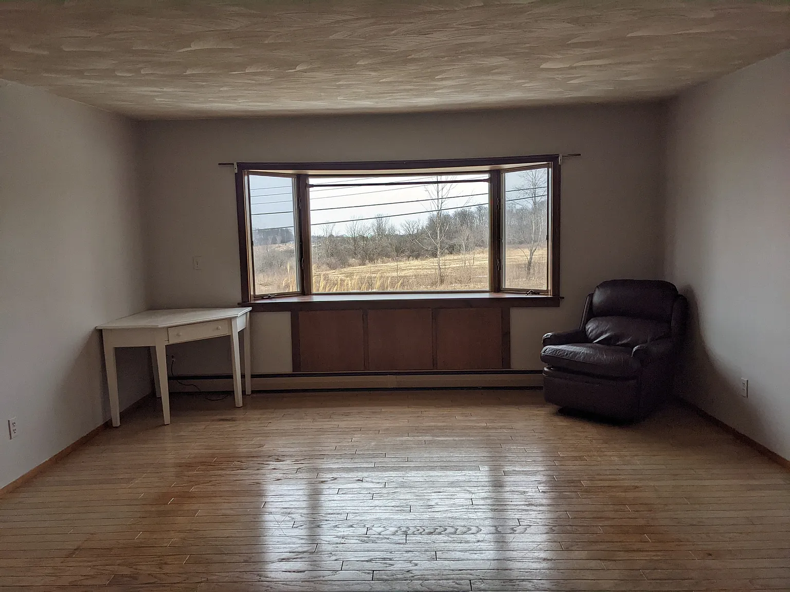 105 Auburn Rd. — Photo 2