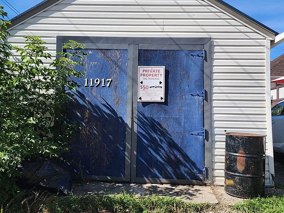 5th image of 11917 Fort Rd NW