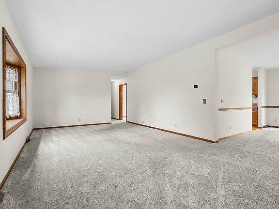 4th image of 52495 Pulver Rd