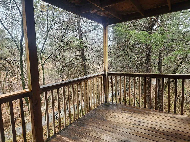 15 Woodsdale Dr #2 — Photo 9