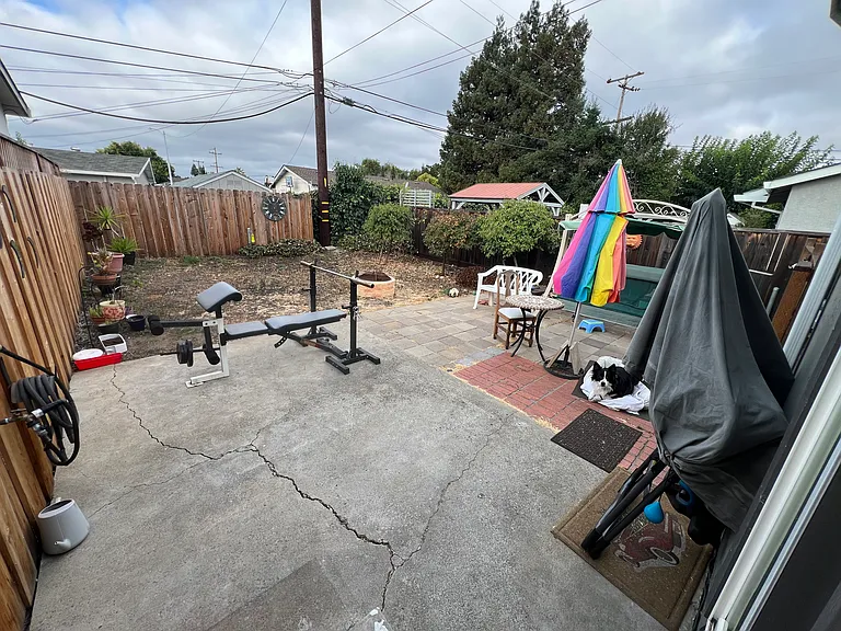 4272 Armand Dr — Photo 8
