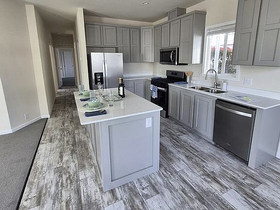 5th image of 246 Apple Ln