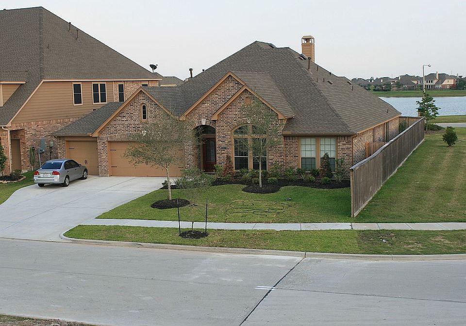 1st image of 2911 Auburn Creek Ln