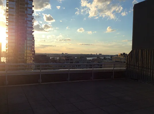 Rented by Waterton Residential New York | media 9