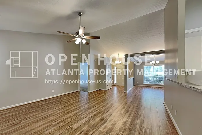 263 Buckingham Dr — Photo 4
